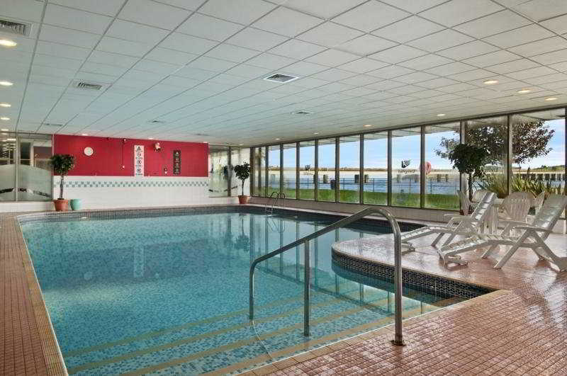 Hilton Dundee Hotel Facilities photo